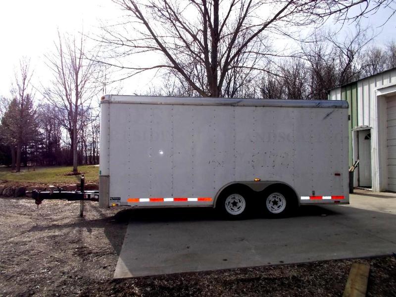 2002 Roadmaster 16 Tandem Axle Enc...