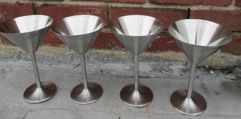 lot 39 image: Lot of metal stemware...