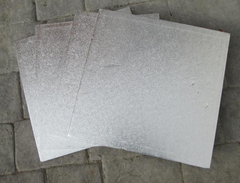 lot 46 image: Lot of 4 silver cake platforms...