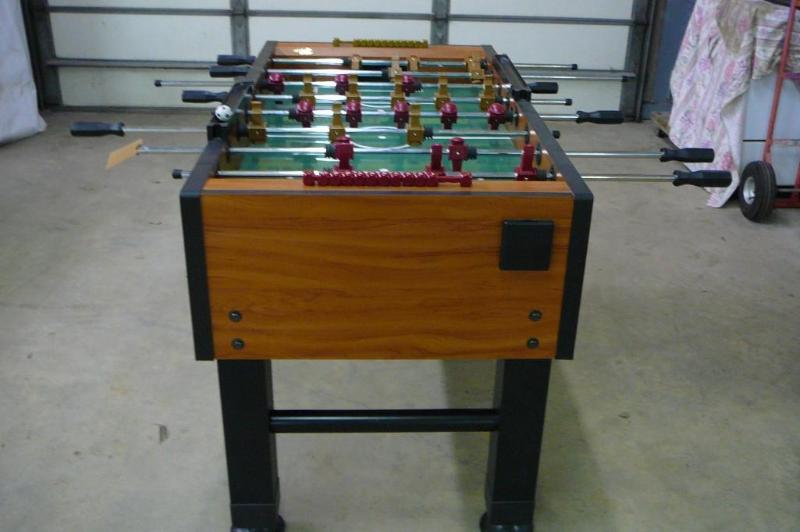 Halex Foosball table and balls... Alexandria Lawn, Sporting