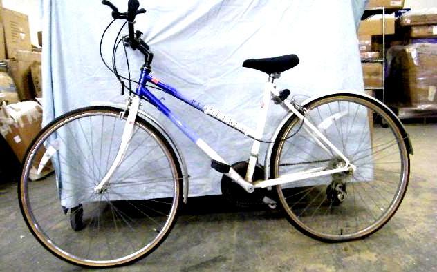 Pioneer Classic 18 Speed Bicycle -&...