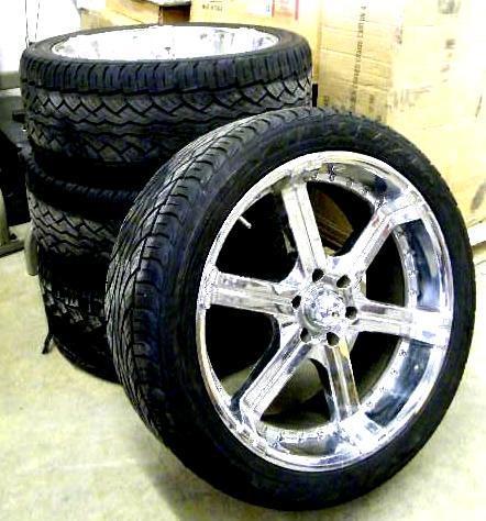 Lot of 4 23 inch Akuza - Chrome R...