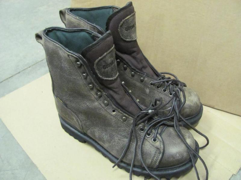 These NEW (out of box) GUIDE GEAR B...
