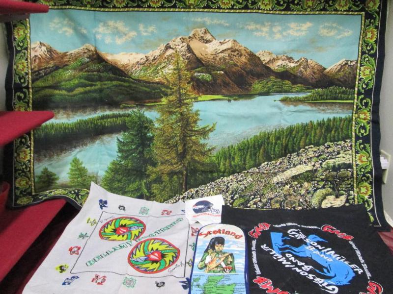 lot 110 image: Vintage 58 x 36 tapestry made in Tu...