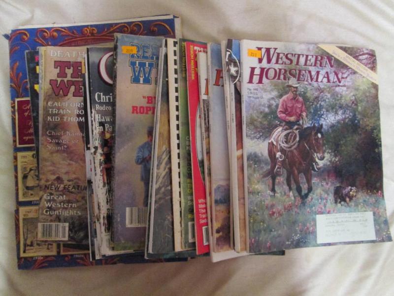 lot 144 image: Lot of approximately 20 vintage wes...