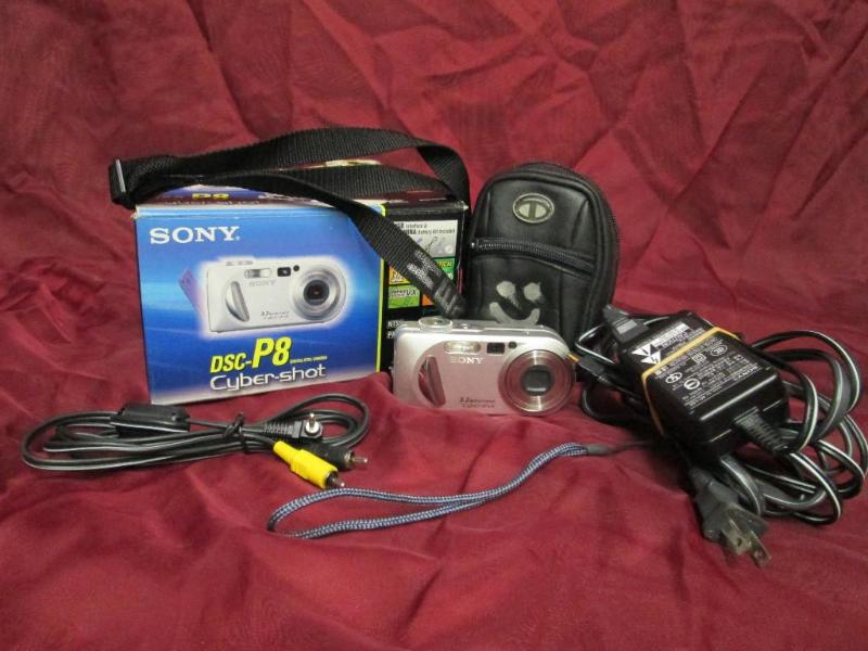 lot 18 image: Sony DSC-P8 Cyber-shot camera and a...