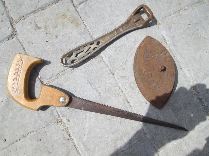 lot 187 image: Lot of antique tools...