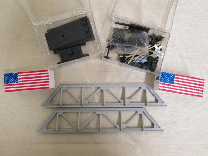 lot 195 image: Miscellaneous train car and track a...