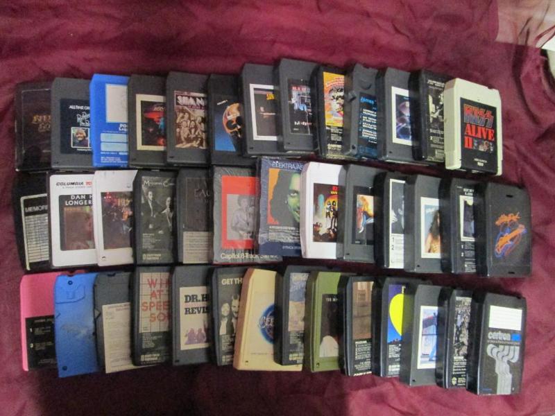 lot 2 image: Lot of approximately 40 8-track tap...