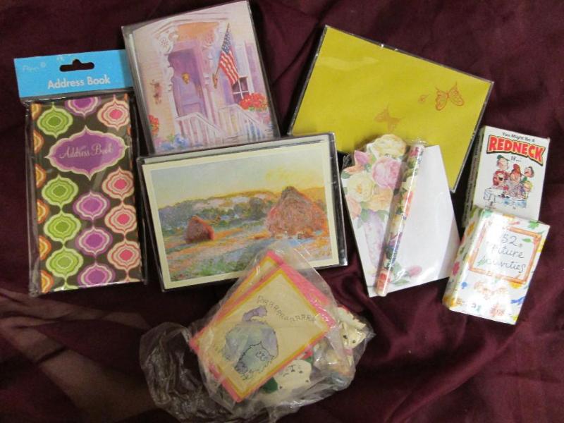 lot 201 image: Lot of note cards with envelopes, a...