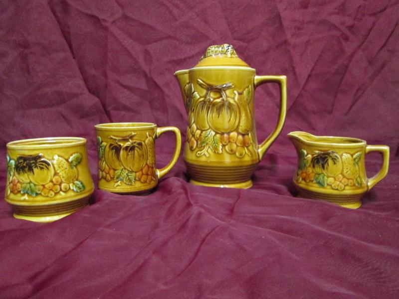 lot 46 image: Vintage coffee carafe with cup, sug...