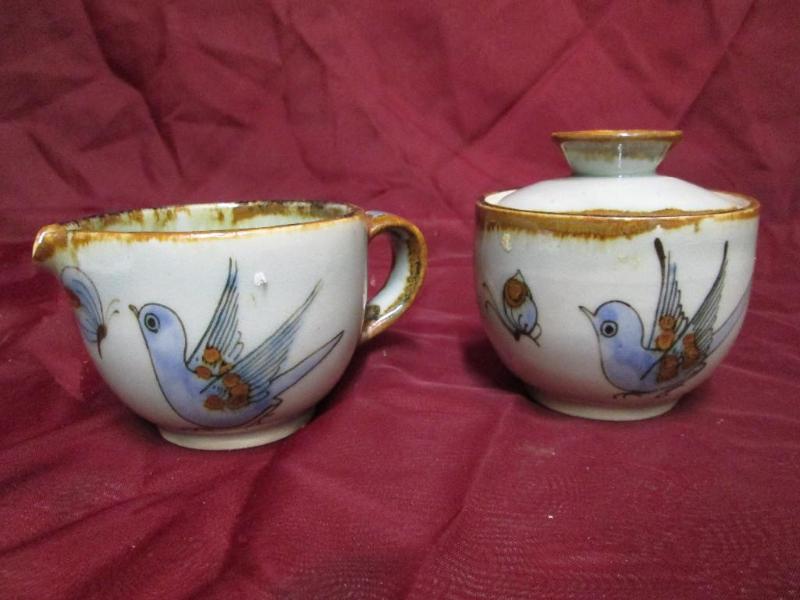 lot 64 image: Creamersugar bowl set from El Palo...