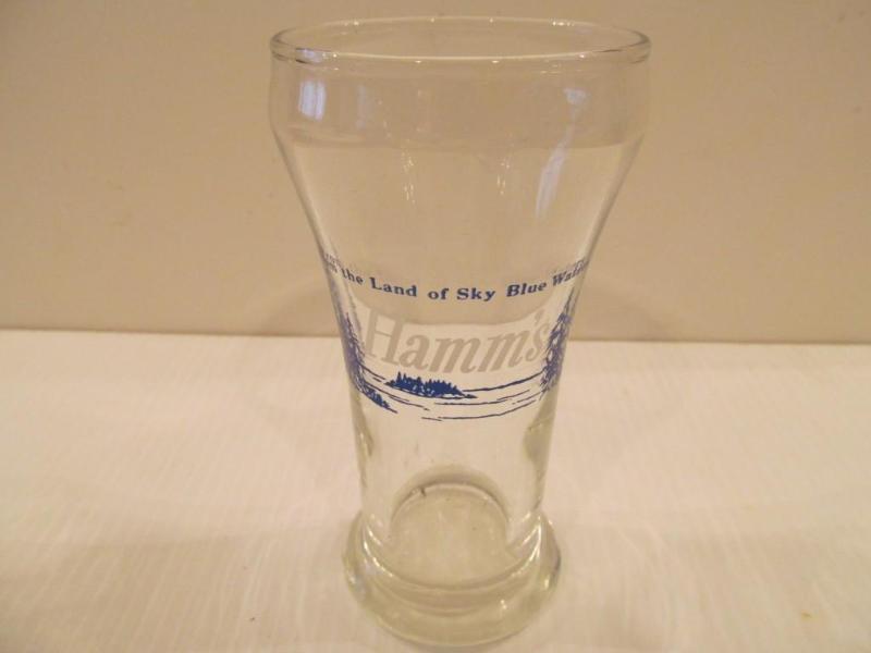 lot 81 image: Hamms beer glass....