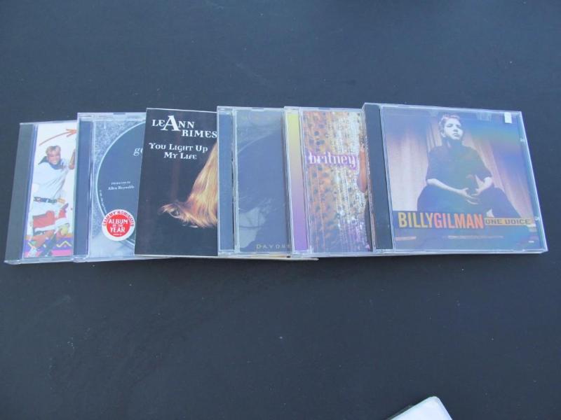 lot 88 image: CDs,Spears,Rimes....