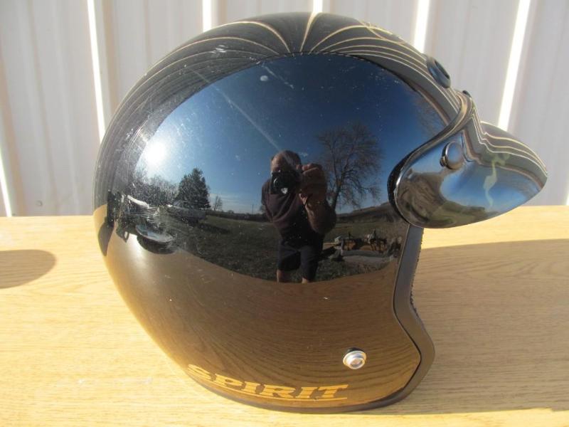 lot 93 image: Bell Helmet,XL....