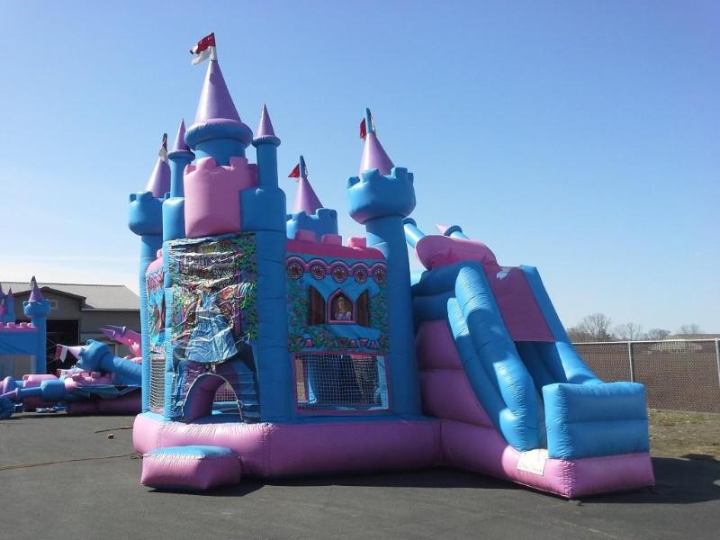 lot 28 image: Princess Castle Combo 3 in 1