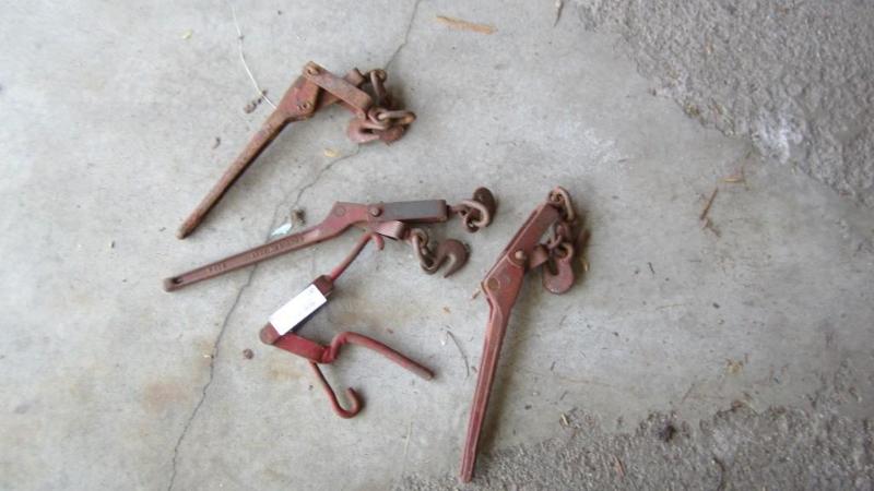lot 137 image: chain binders...