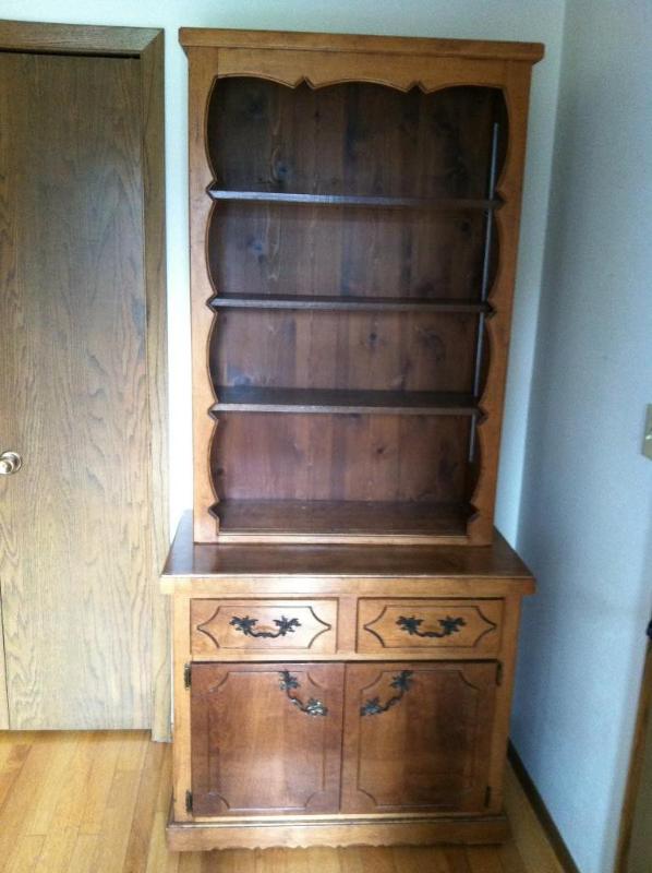lot 187 image: Gun Cabinet converted to display ca...
