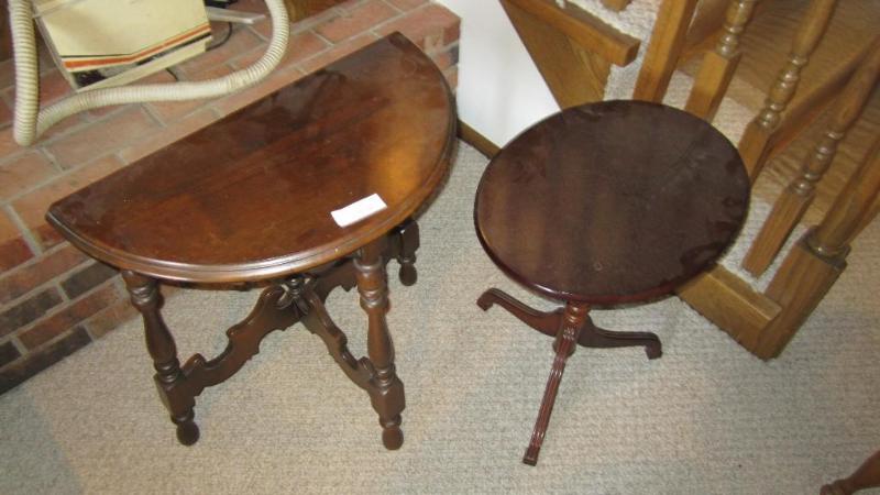lot 201 image: 2 small tables...