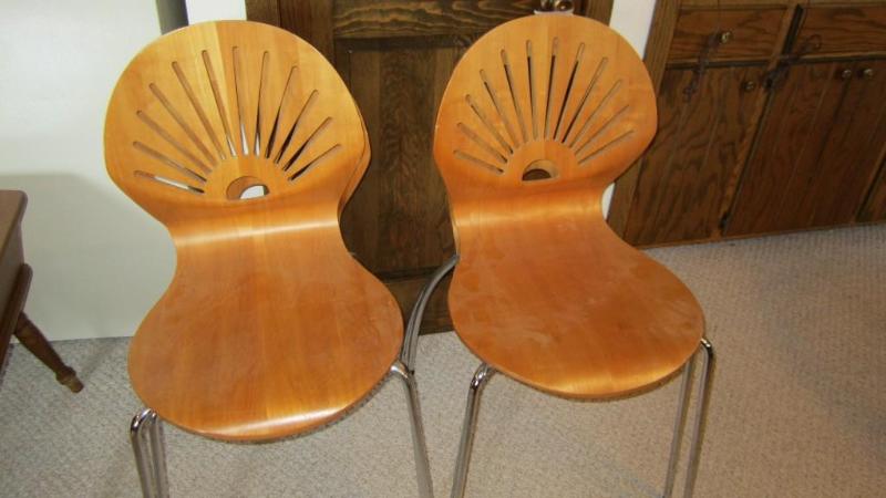 lot 203 image: 4 chairs...