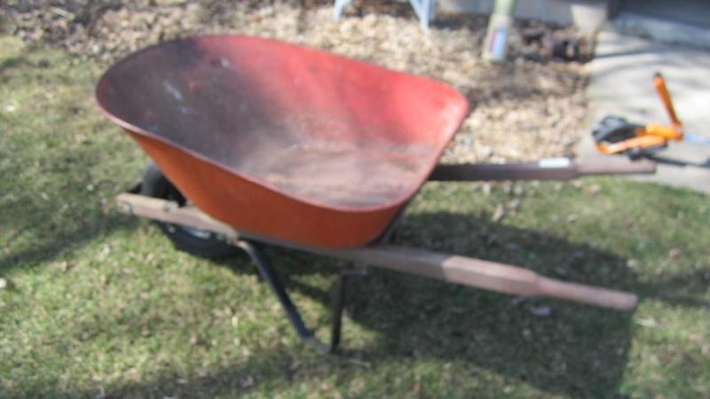 lot 30 image: wheel barrow...