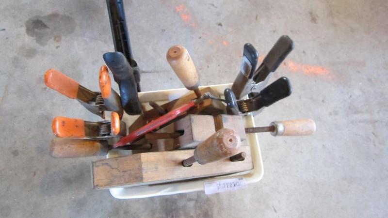lot 89X image: wood clamps...