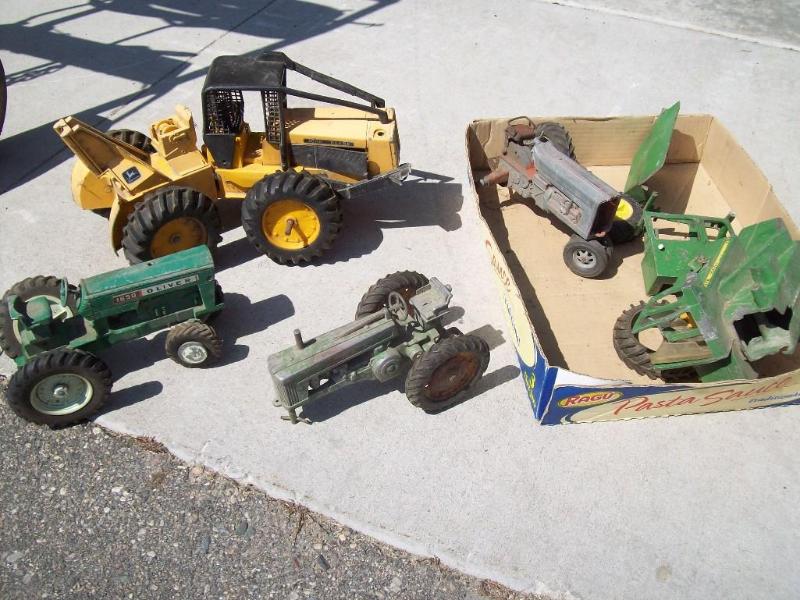 Toy tractors&nbsp -can be used for...