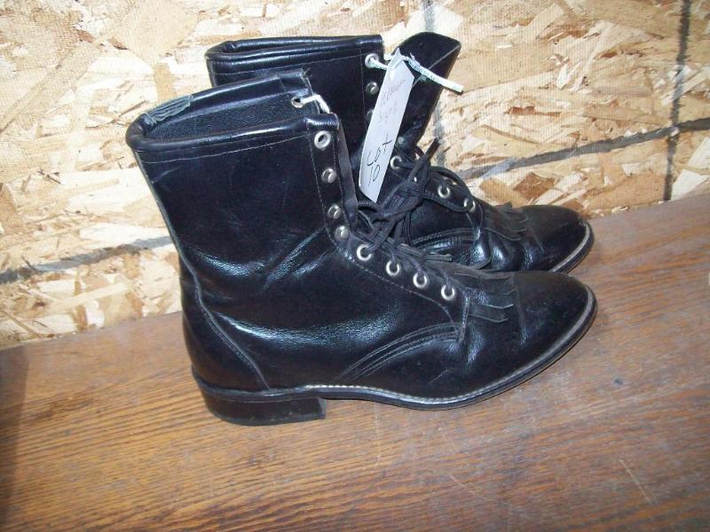 Womens Boots -Black -Tag reads size...