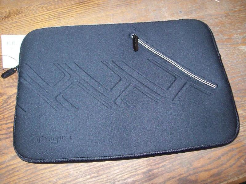 Laptop case -New item 15...