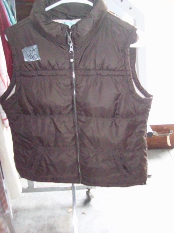 Womens Maurices Vest Size XL Brown...