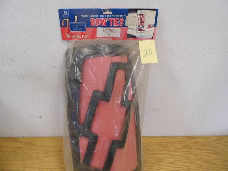 lot 20 image: Pair of Taillight Covers - Bowties ...