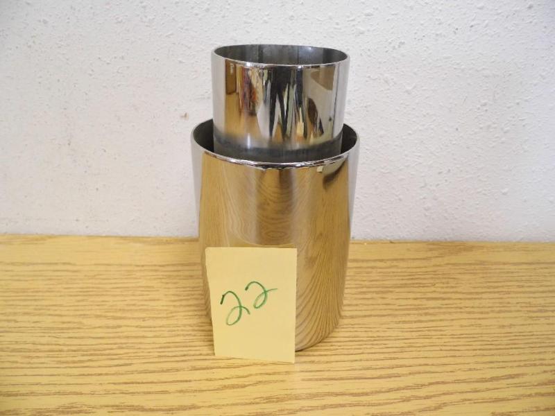 lot 22 image: Gibson Stainless Steel Rolled Tip E...