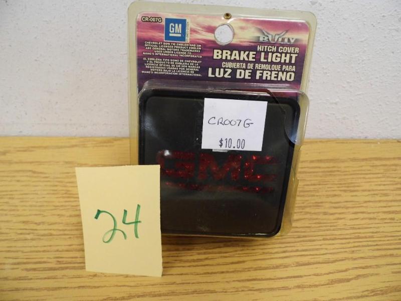 lot 24 image: Bully Hitch Cover - 2" Brake L...