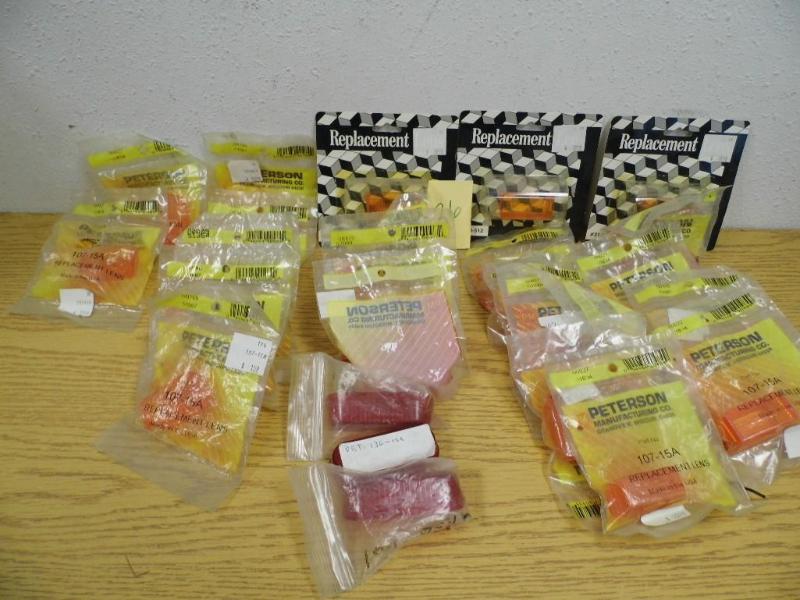 lot 36 image: Lot of 25 Assorted Lens Covers - Am...