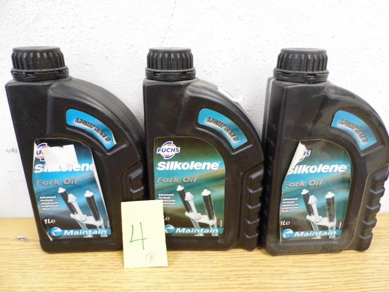 lot 4 image: Lot of 3 Fuchs Silkolene Fork Oil
