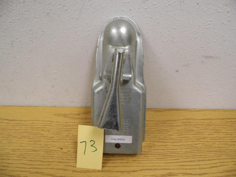 lot 73 image: Valley Industries Trailer Coupler -...