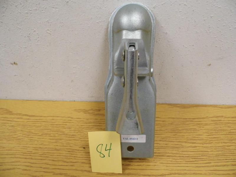 lot 84 image: Valley Industries Trailer Coupler -...