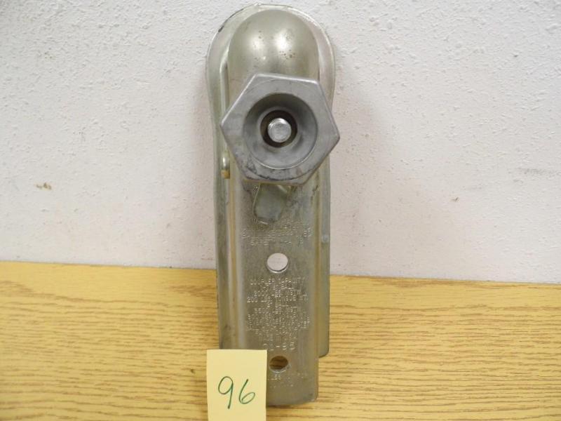 lot 96 image: Valley Industries Trailer Coupler -...