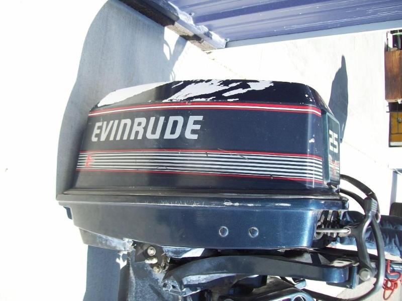 Evinrude motor welectric start -25...