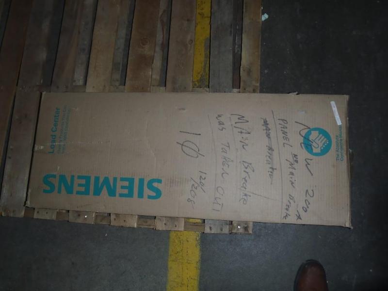 lot 104 image: Siemen&nbspG4040MB1200CU&nbsp200A...