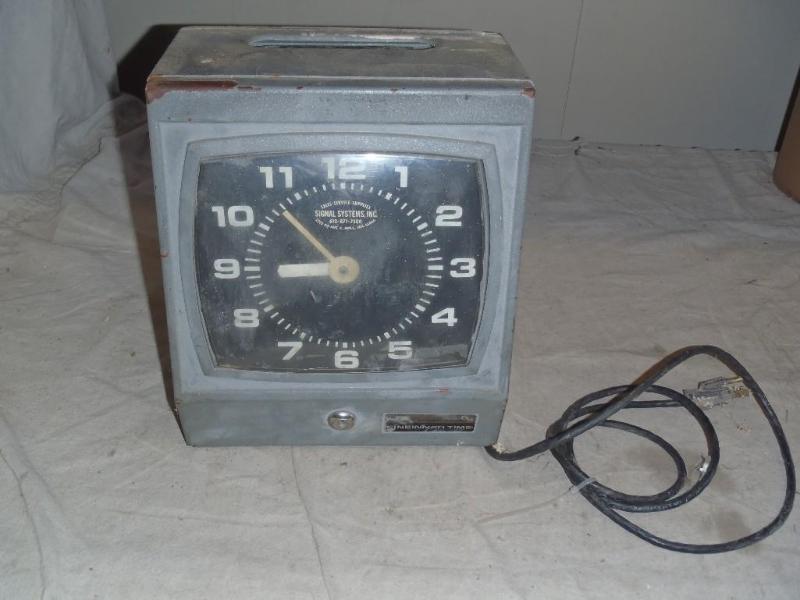 lot 117 image: Cincinnati Time Clock...