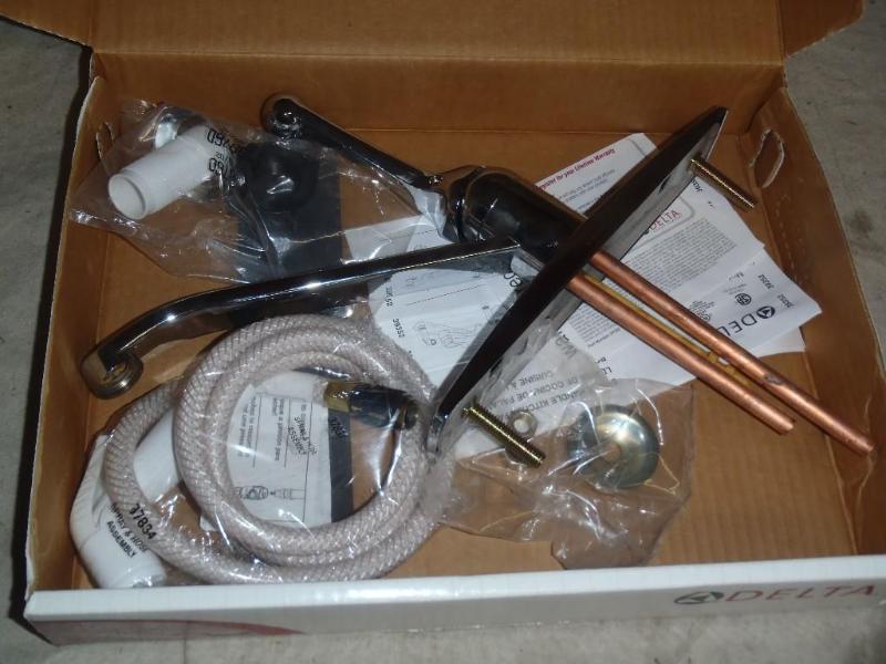 lot 141 image: Delta 400 Chrome Kitchen Faucet.&nb...