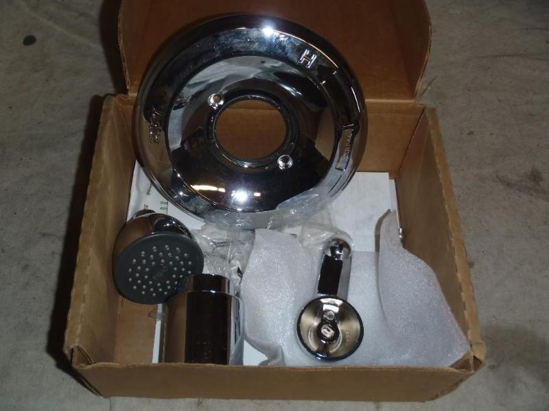 lot 147 image: Delta T1343-SOSTP Chrome Tub and Sh...