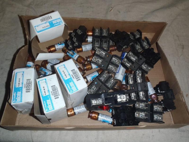 lot 160 image: Miscellaneous Fuses and Holders...