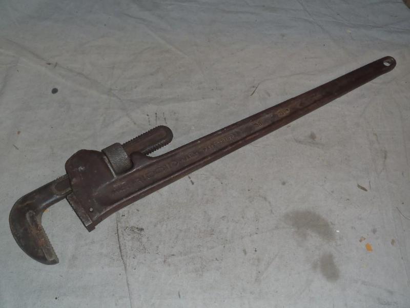 lot 172 image: Ridgid 36" Pipe Wrench...
