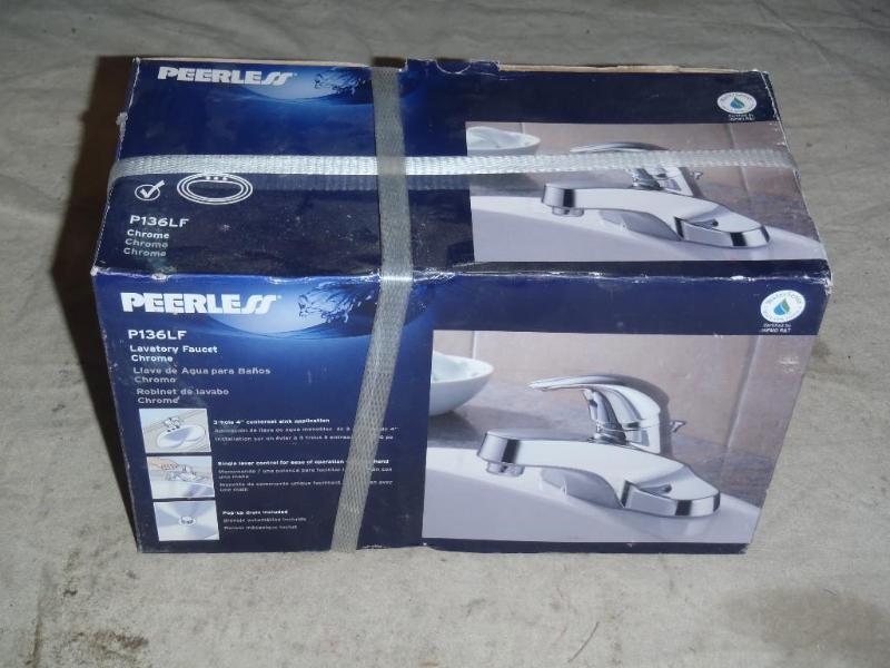lot 196 image: Peerless P136LF Sink Faucet Chrome....