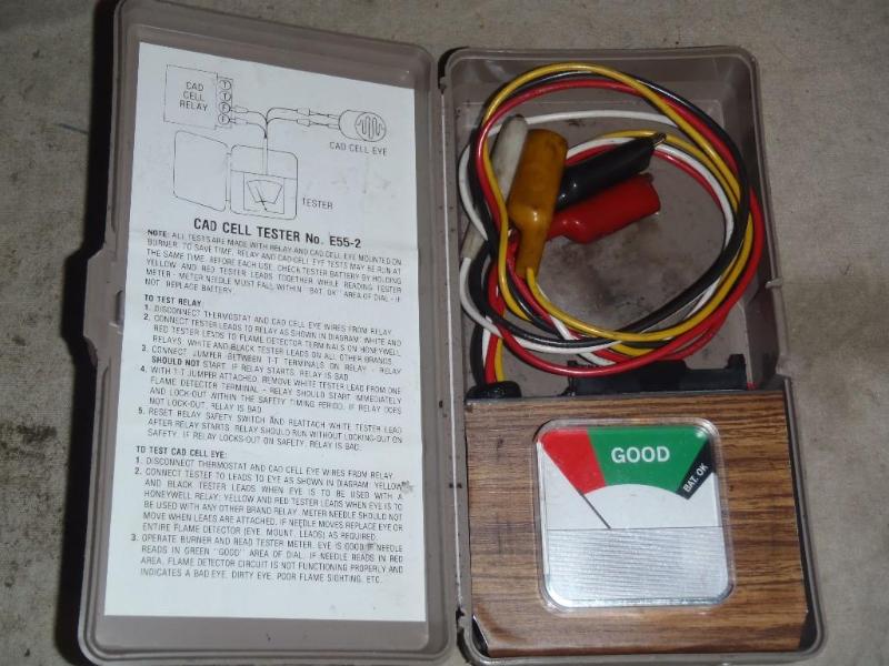 lot 201 image: CAD Cell Tester No. E55-2...