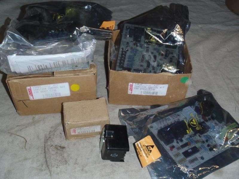 lot 216 image: Lennox Parts  19W94 10G17  ...
