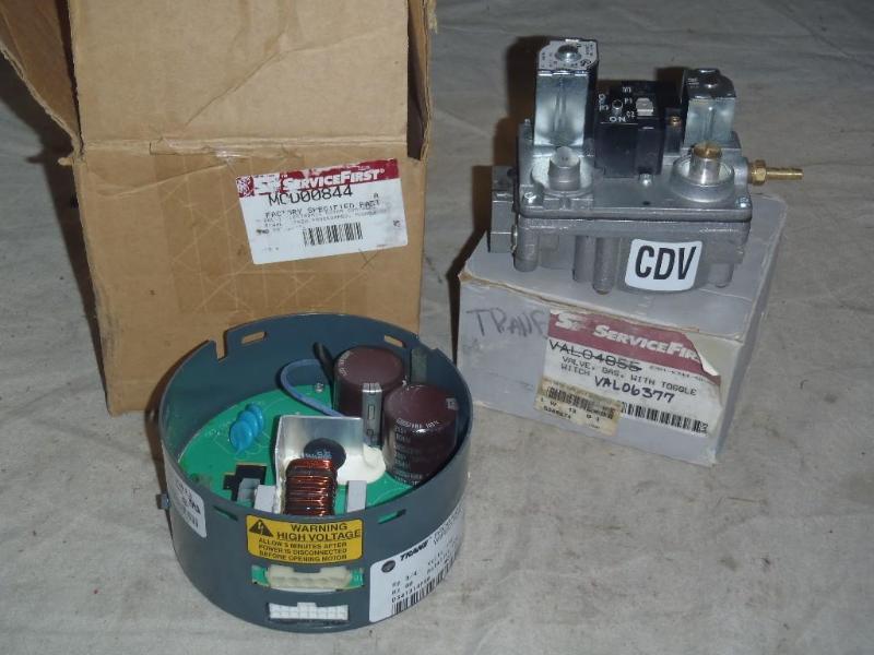 lot 217 image: TraneServiceFirst&nbspMOD00844 an...