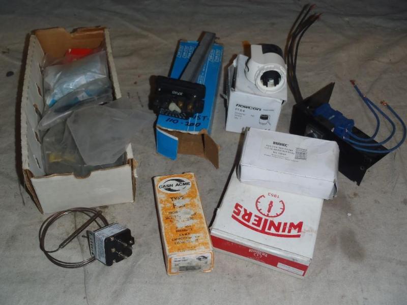 lot 218 image: Assortment of Heating Parts...